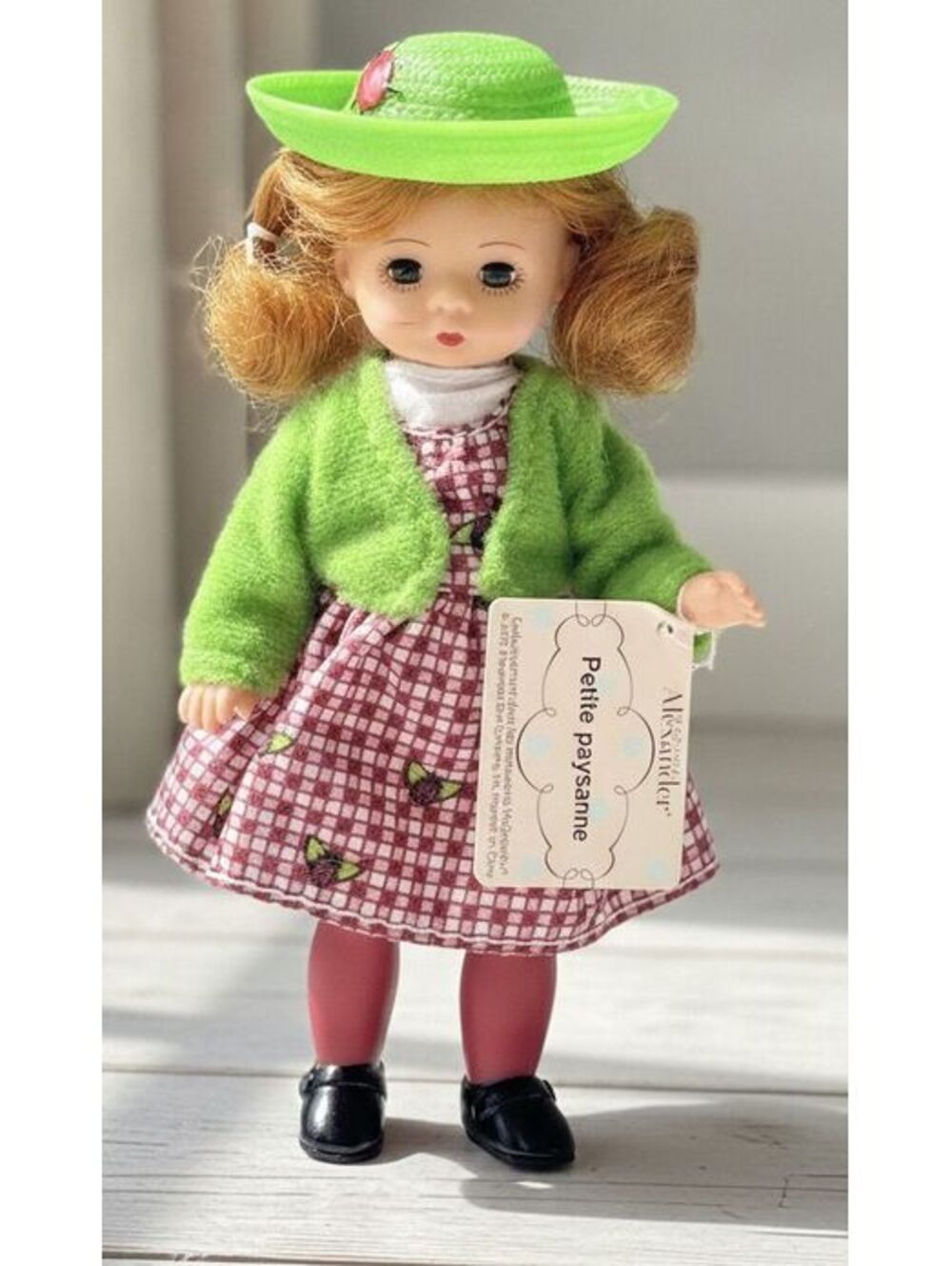 Madame Alexander Petite Paysanne Doll, Green Straw Hat Check Dress 2003